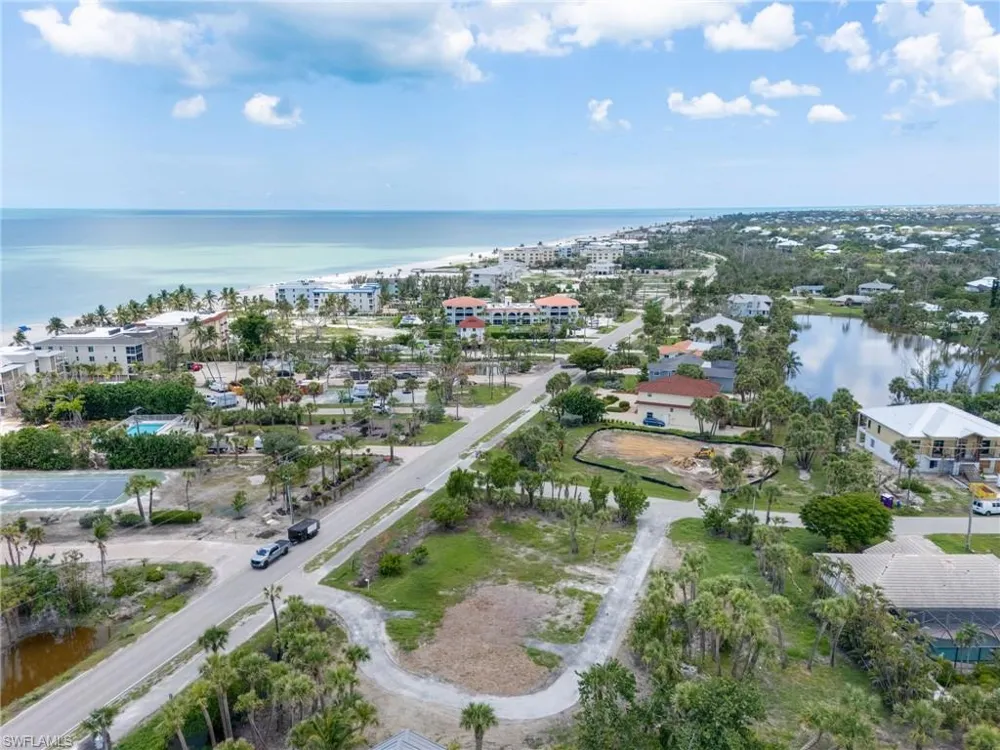 2950 W Gulf Drive Sanibel, FL 33957