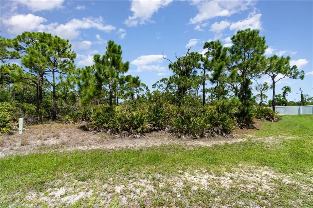 9437 Treasure Lake Court St. James City, FL 33956