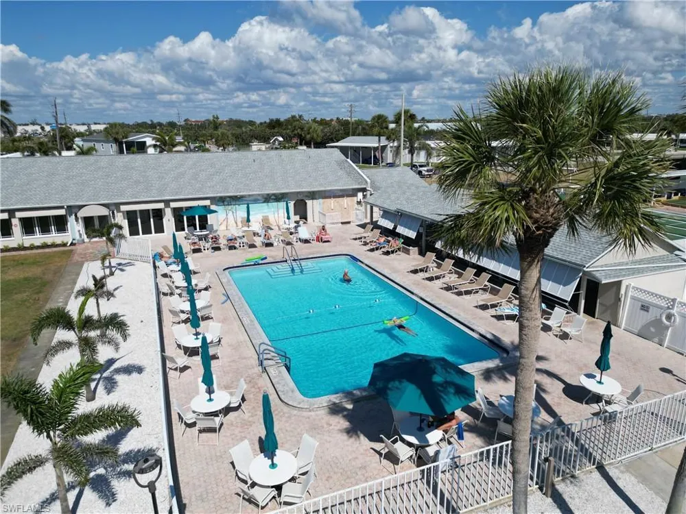 17630 Peppard Drive Fort Myers Beach, FL 33931