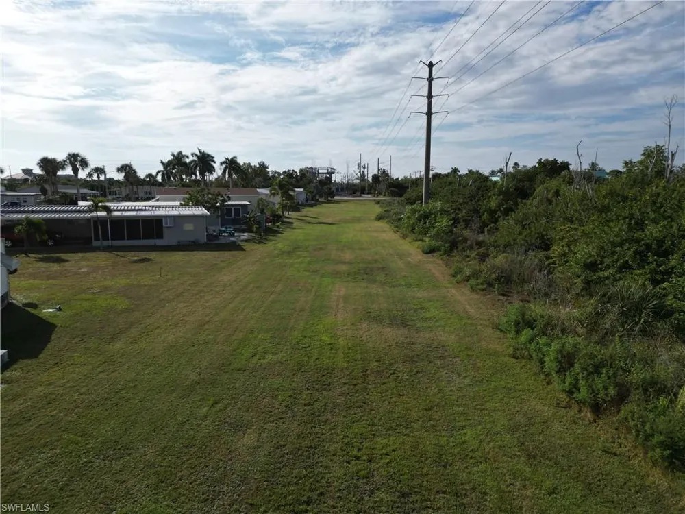 11310 Bayside Boulevard Fort Myers Beach, FL 33931