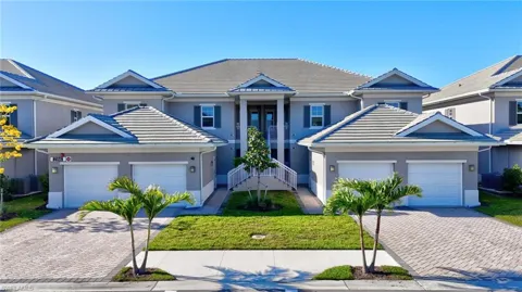286 Indies Drive E #101