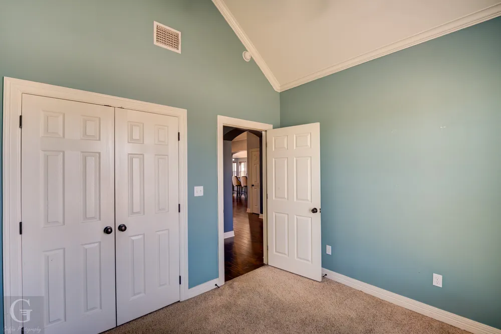 340 Avondale Bossier City, LA 71112