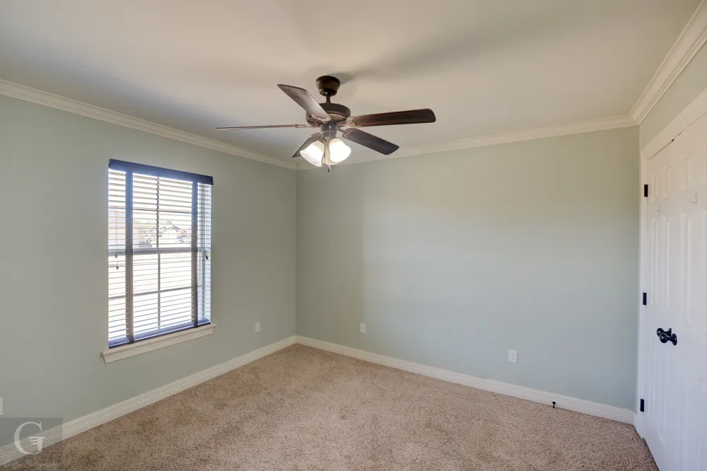 340 Avondale Bossier City, LA 71112