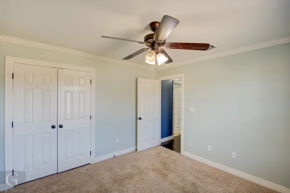 340 Avondale Bossier City, LA 71112