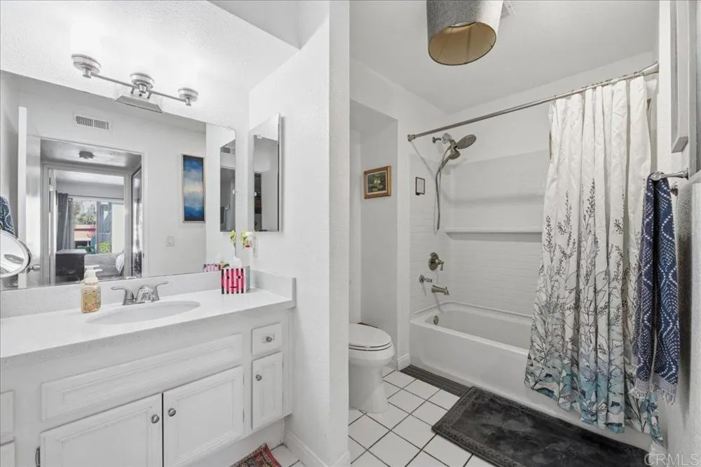 1010 E Washington Avenue ##71 Escondido, CA 92025