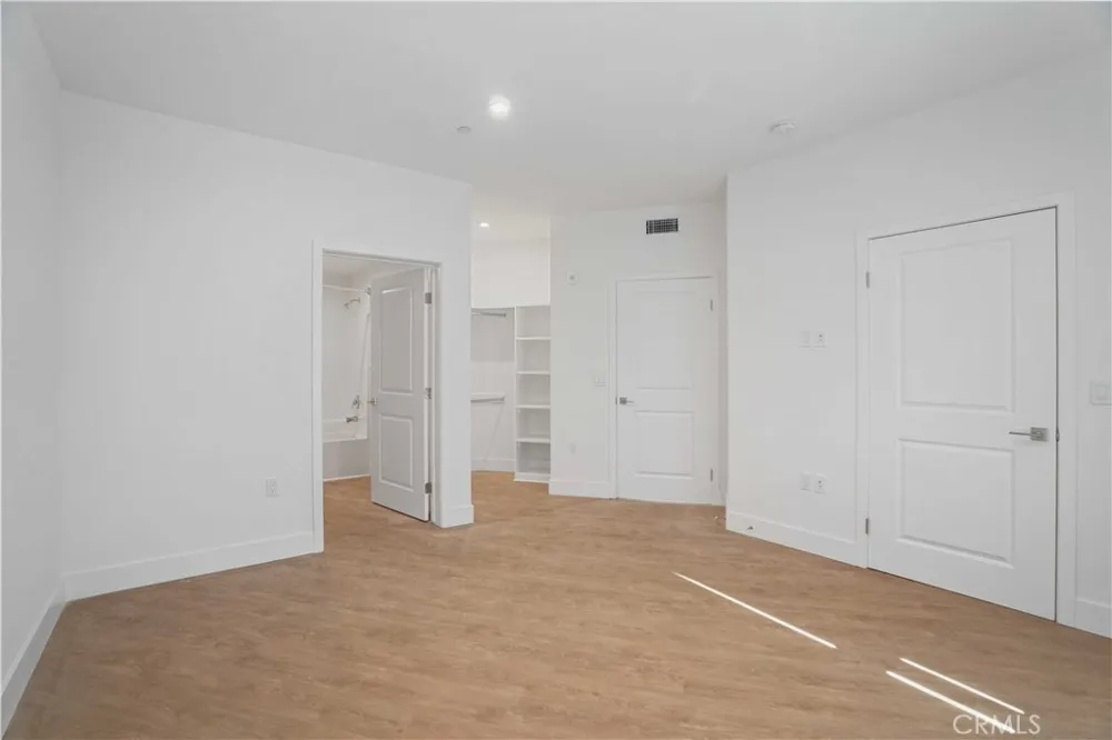 8750 Sepulveda Boulevard #509 North Hills, CA 91343