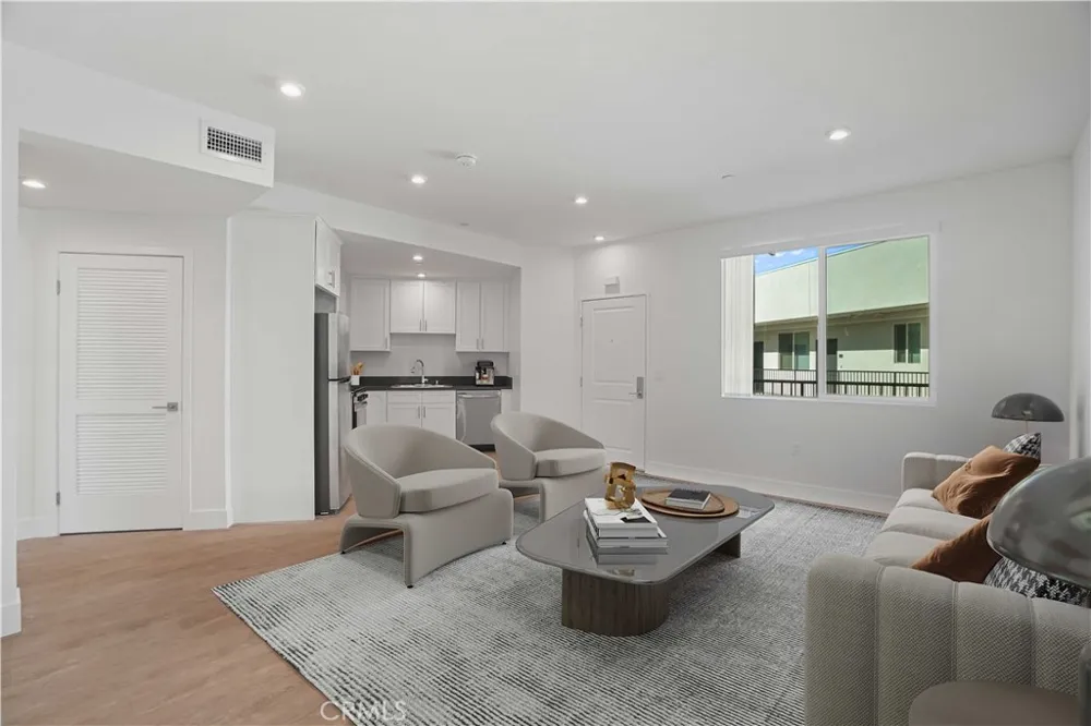 8750 Sepulveda Boulevard #509 North Hills, CA 91343