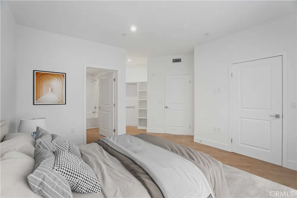 8750 Sepulveda Boulevard #509 North Hills, CA 91343