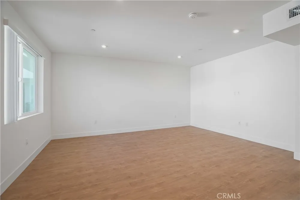 8750 Sepulveda Boulevard #509 North Hills, CA 91343