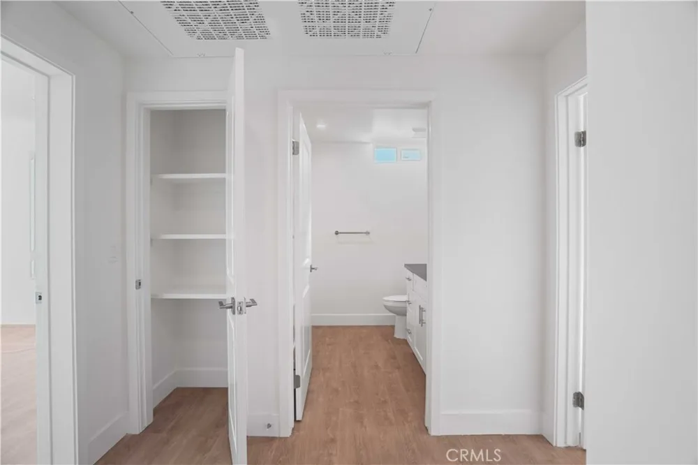 8750 Sepulveda Boulevard #509 North Hills, CA 91343