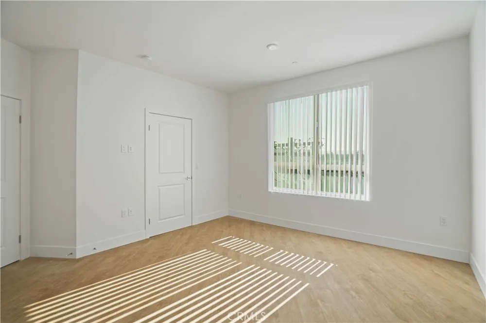 8750 Sepulveda Boulevard #509 North Hills, CA 91343