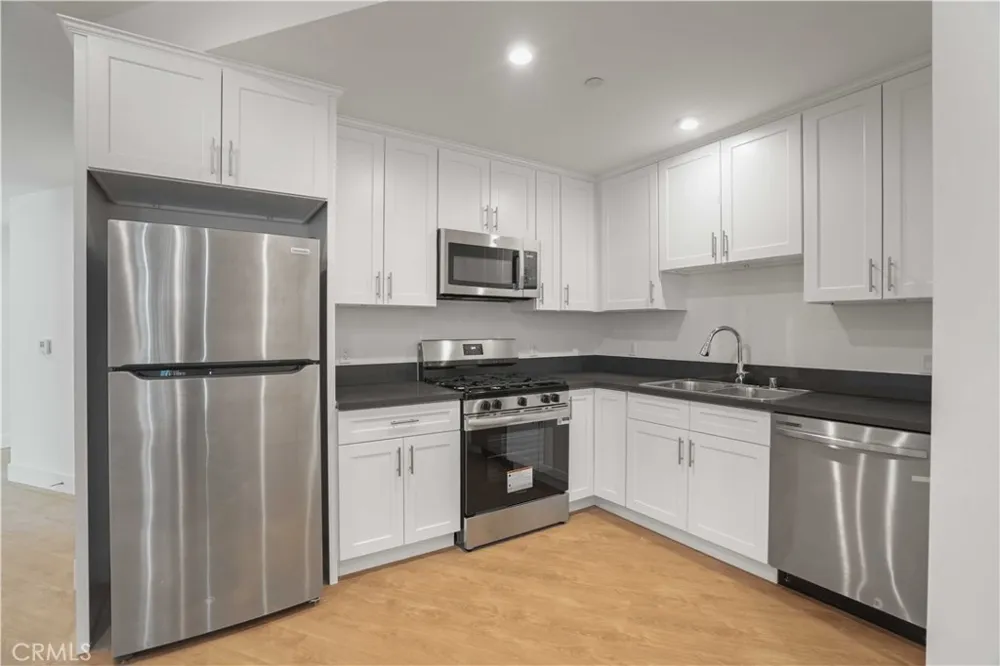 8750 Sepulveda Boulevard #509 North Hills, CA 91343