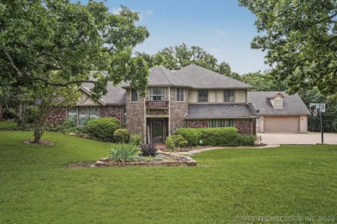 12525 S Skyline Drive