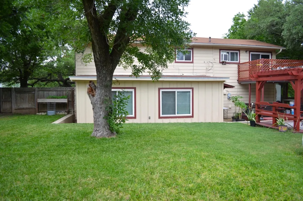 907 Pepperell Court Austin, TX 78753