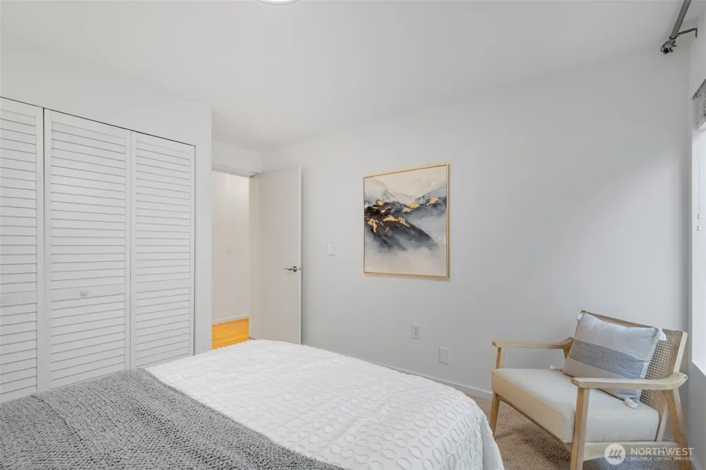 500 Aloha Street #211 Seattle, WA 98109