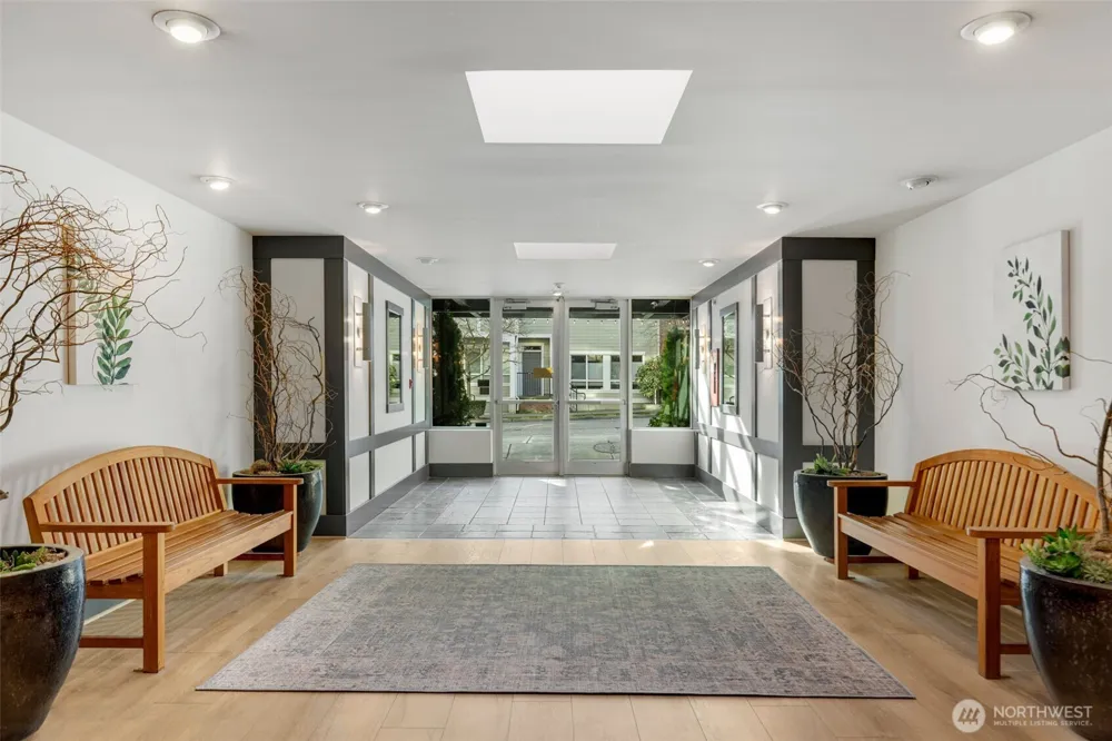 500 Aloha Street #211 Seattle, WA 98109
