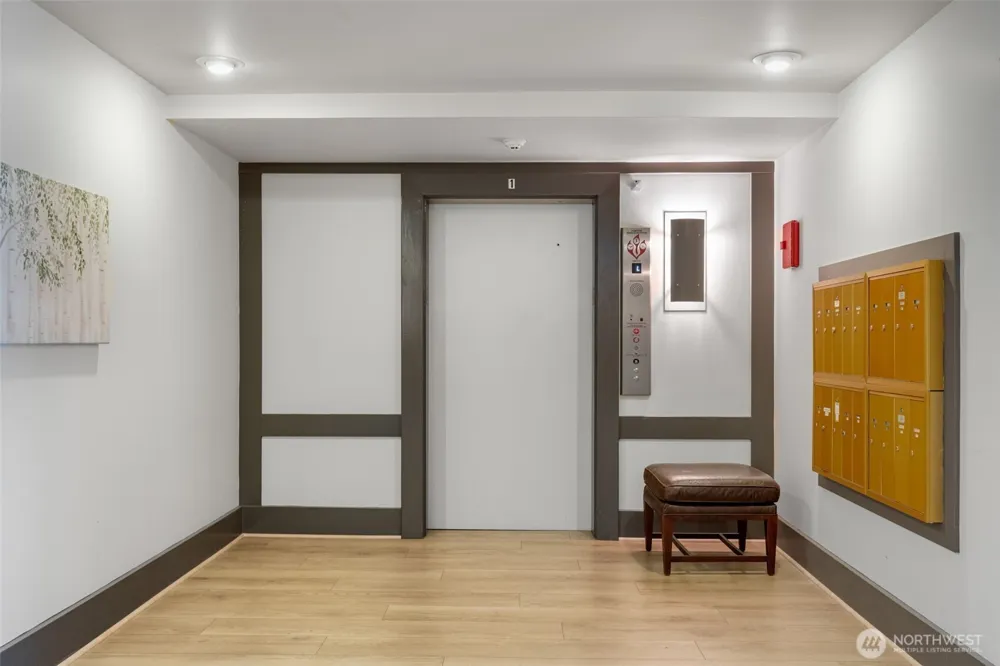 500 Aloha Street #211 Seattle, WA 98109