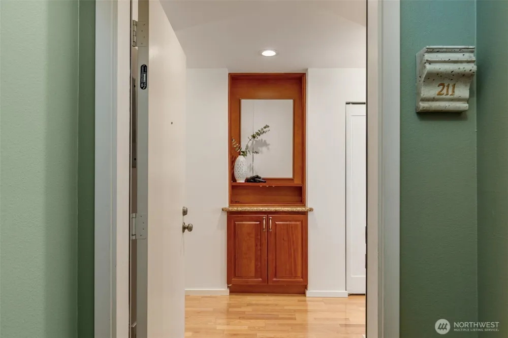 500 Aloha Street #211 Seattle, WA 98109