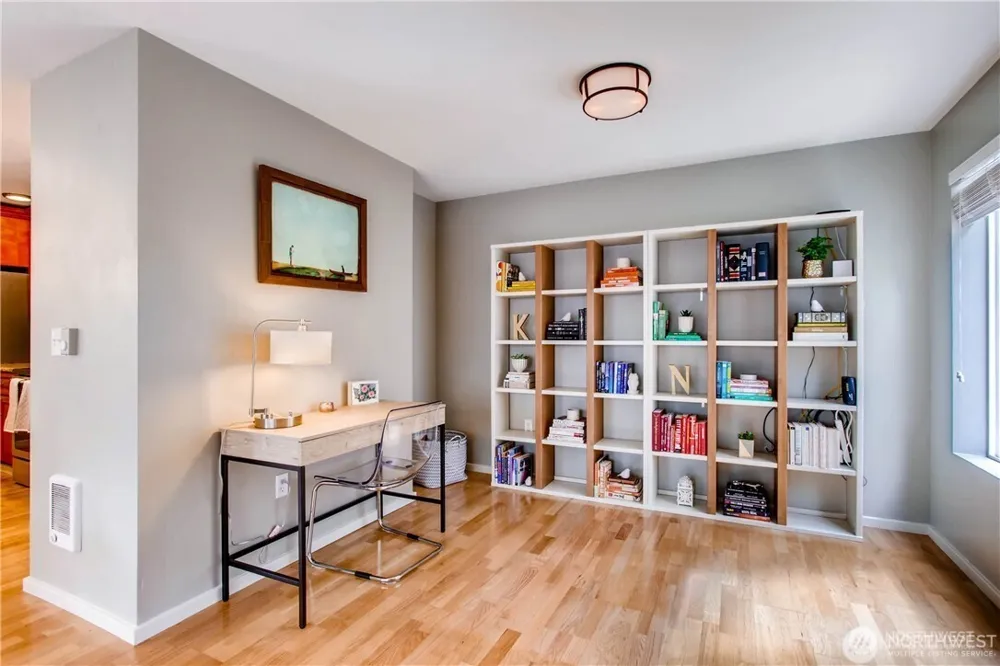500 Aloha Street #211 Seattle, WA 98109