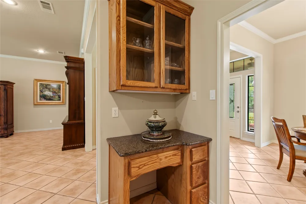 10226 Aaron Avenue Eustace, TX 75124