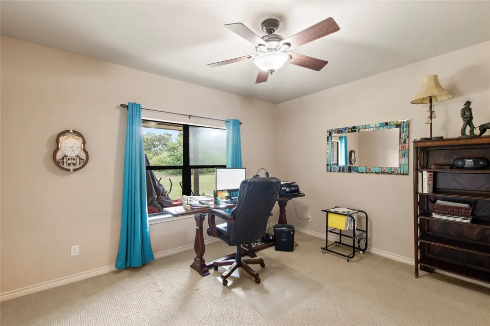 10226 Aaron Avenue Eustace, TX 75124