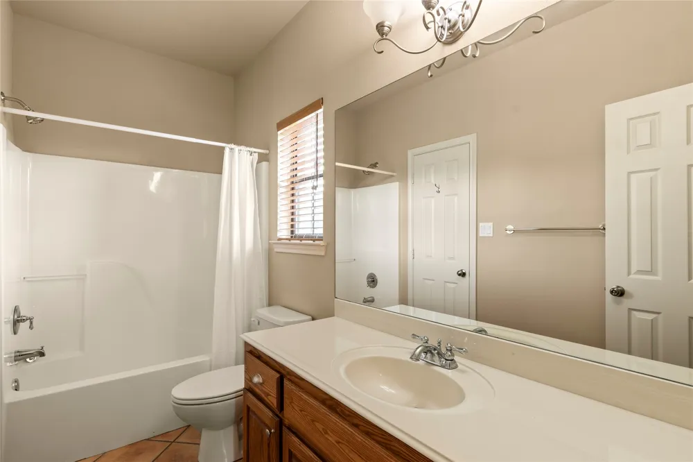 10226 Aaron Avenue Eustace, TX 75124