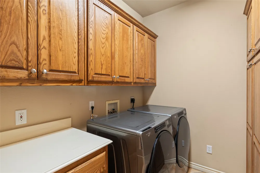 10226 Aaron Avenue Eustace, TX 75124