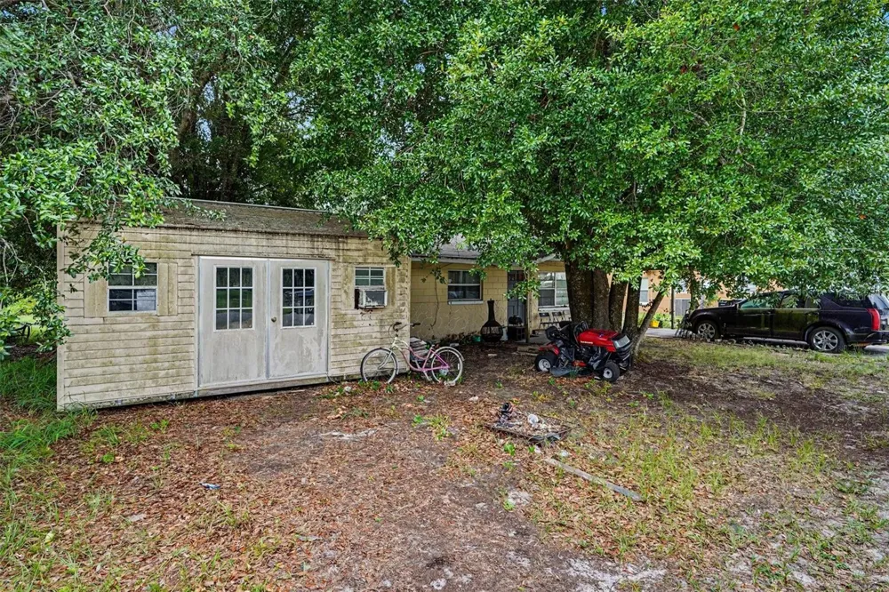 607 2ND AVENUE Lake Wales, FL 33859