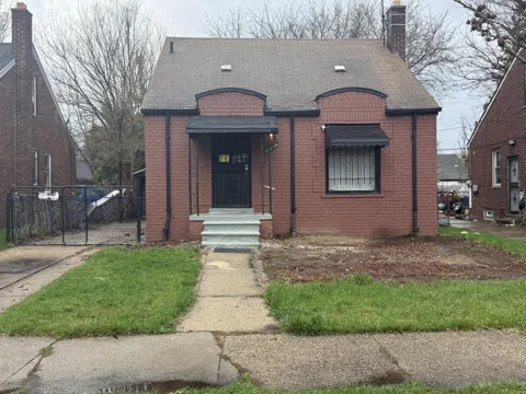 19601 Hamburg Street