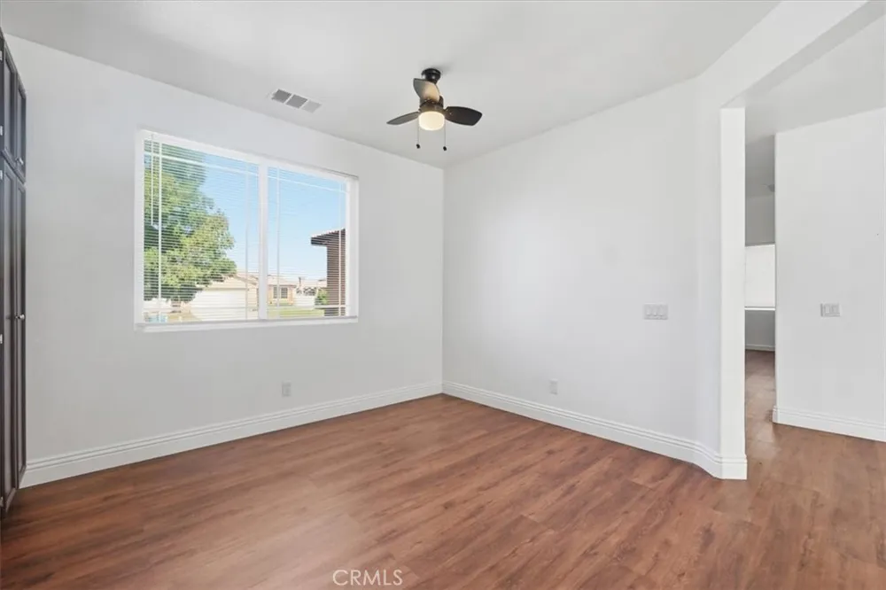 15763 Desert Rock Adelanto, CA 92301