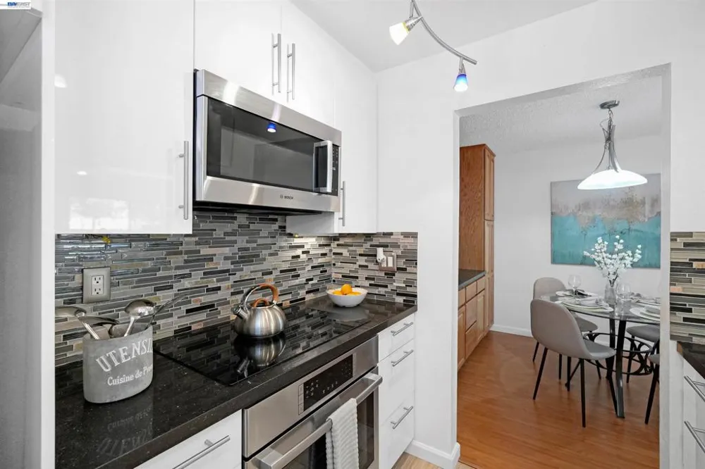 39931 Cedar Blvd #104 Newark, CA 94560