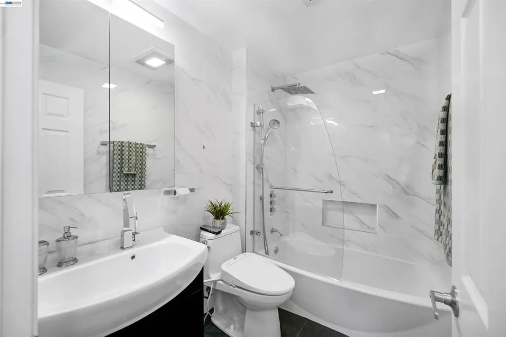 39931 Cedar Blvd #104 Newark, CA 94560