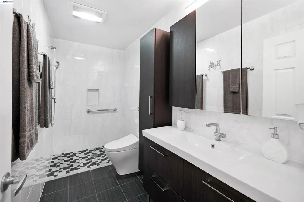 39931 Cedar Blvd #104 Newark, CA 94560