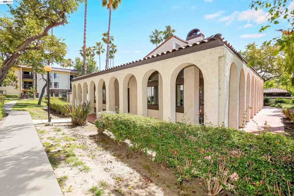 39931 Cedar Blvd #104 Newark, CA 94560