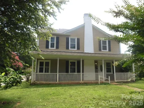 210 Oakdale Street