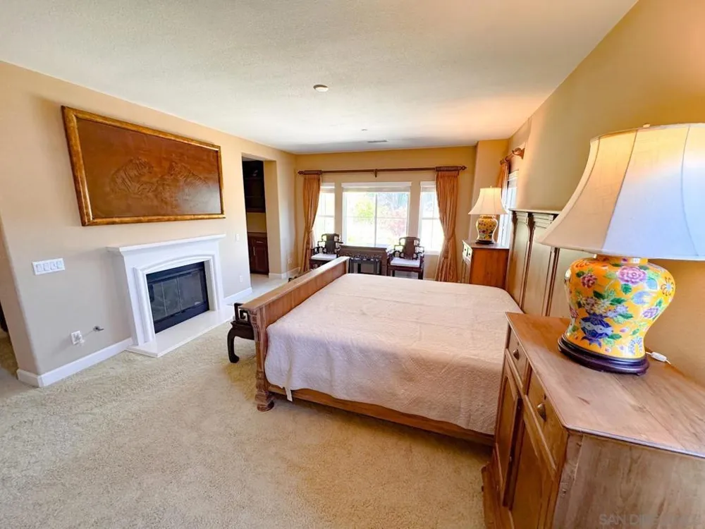 536 Quail Pointe Lane Encinitas, CA 92024