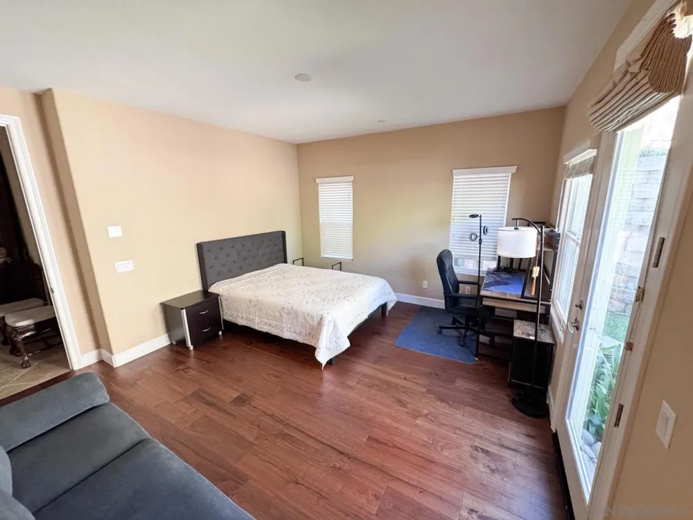536 Quail Pointe Lane Encinitas, CA 92024