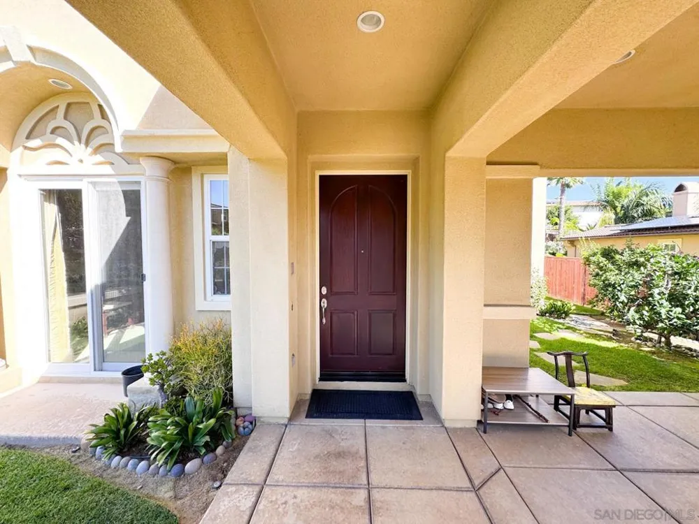 536 Quail Pointe Lane Encinitas, CA 92024
