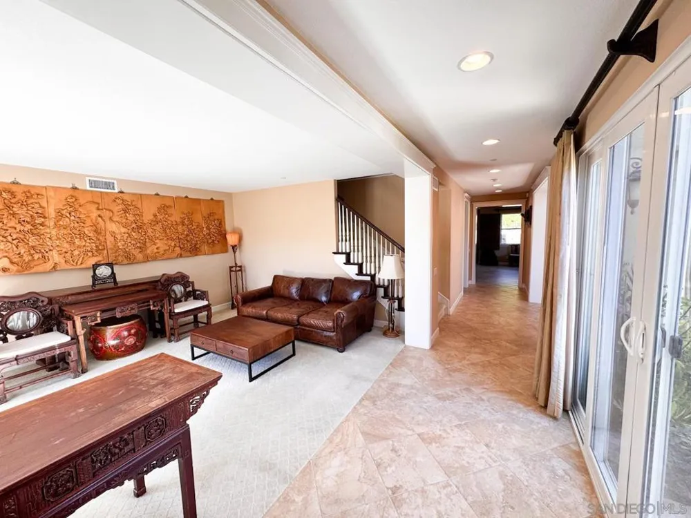 536 Quail Pointe Lane Encinitas, CA 92024