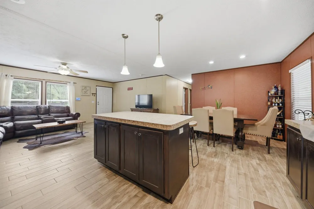 1182 Oak Crest Drive New Ulm, TX 78950