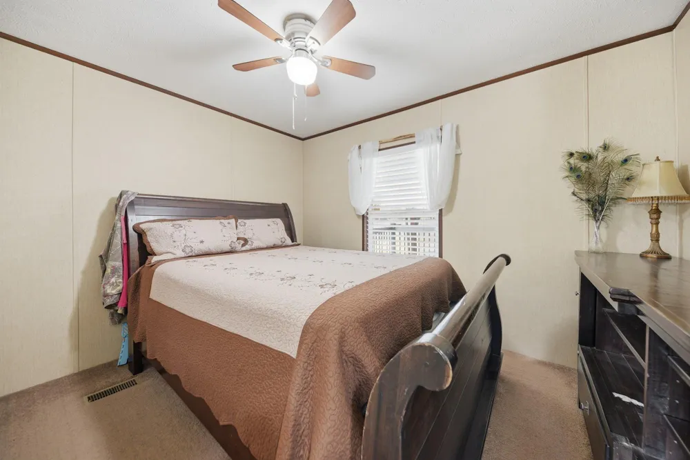 1182 Oak Crest Drive New Ulm, TX 78950