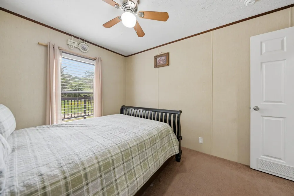 1182 Oak Crest Drive New Ulm, TX 78950