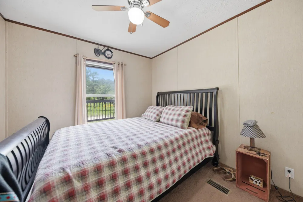 1182 Oak Crest Drive New Ulm, TX 78950