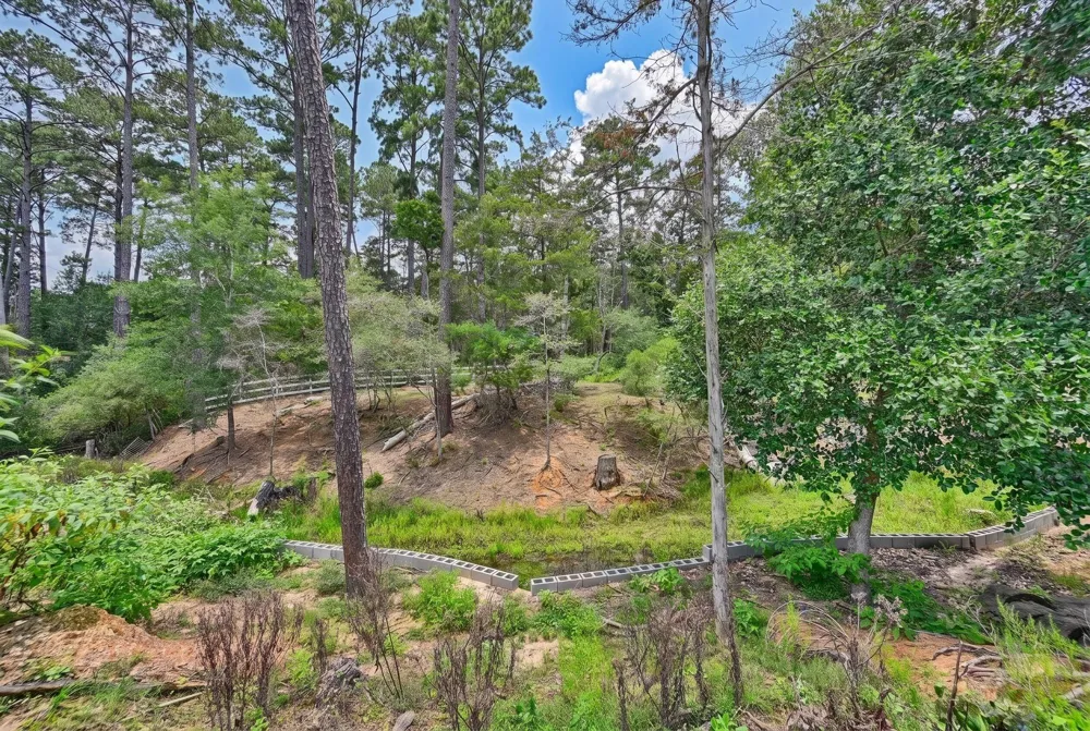 1182 Oak Crest Drive New Ulm, TX 78950