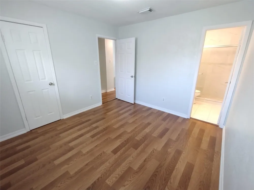 5154 Markwood Lane Houston, TX 77053