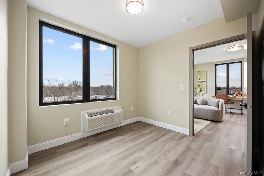 163-07 72nd Avenue #5A Fresh Meadows, NY 11365