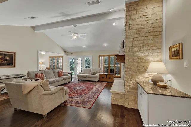 830 Palomino Lane San Marcos, TX 78666