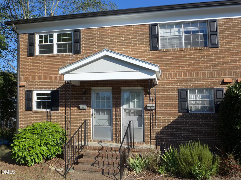 400 Davie Road #8 Carrboro, NC 27510