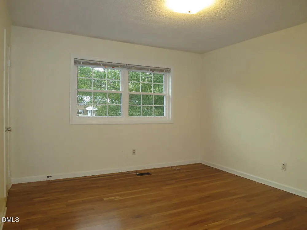 400 Davie Road #8 Carrboro, NC 27510
