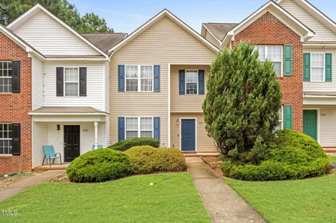120 Blackthorne Court